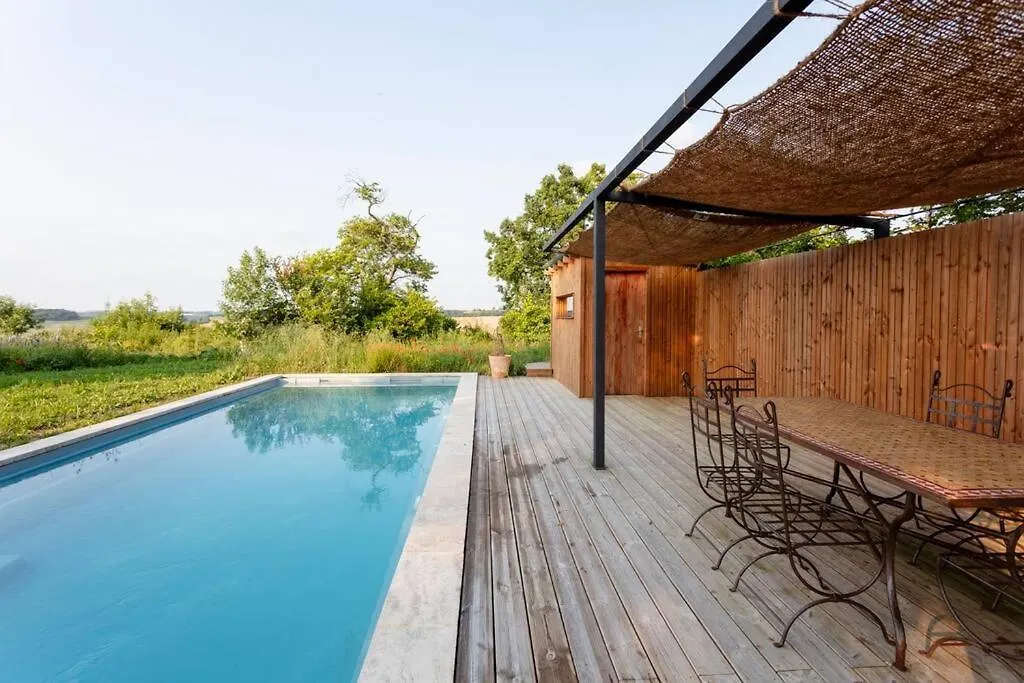 Beautiful Chartreuse With Swimming Pool Villa Jegun